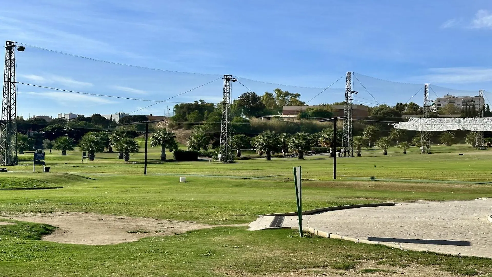 La Colina Beach & Pool 토레몰리노스